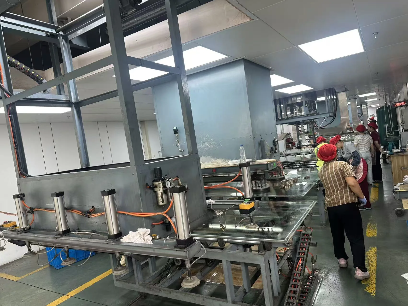 Acrylic sheet finishing and inspection line